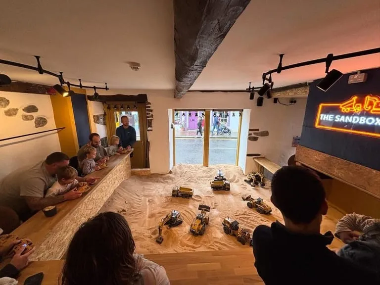 Sandpit Diggers